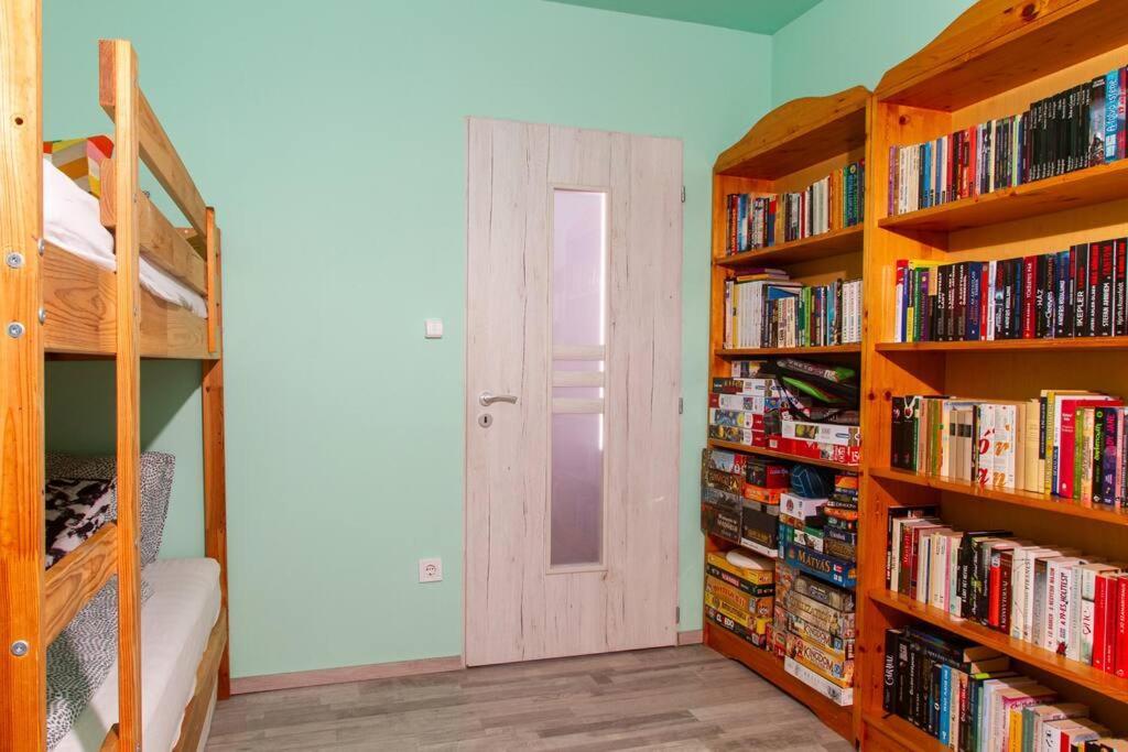 Gery'S Apartman Будапеща Екстериор снимка