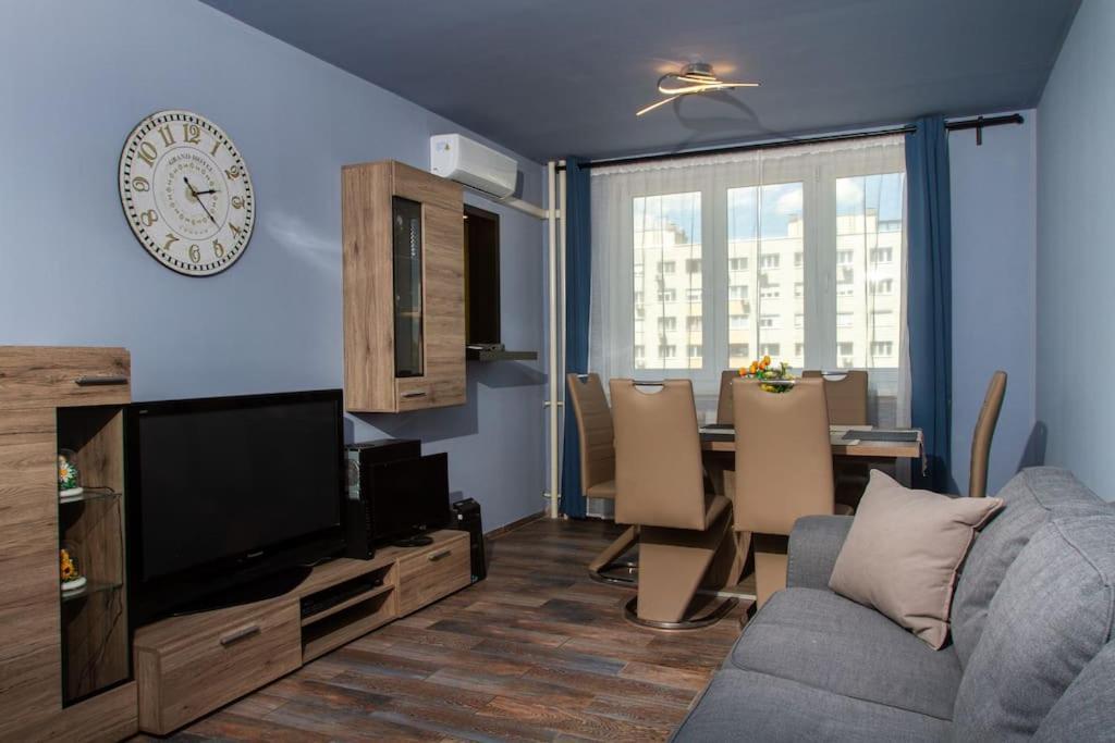Gery'S Apartman Будапеща Екстериор снимка